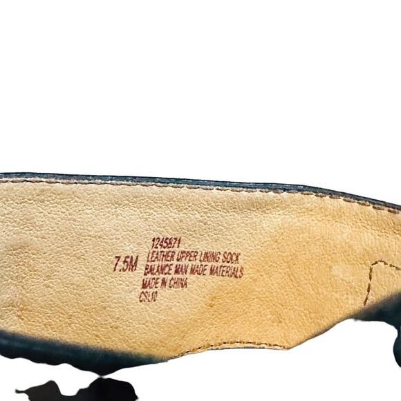 Sofft Black Leather Sandals - Size 7.5 - Picture 8 of 13